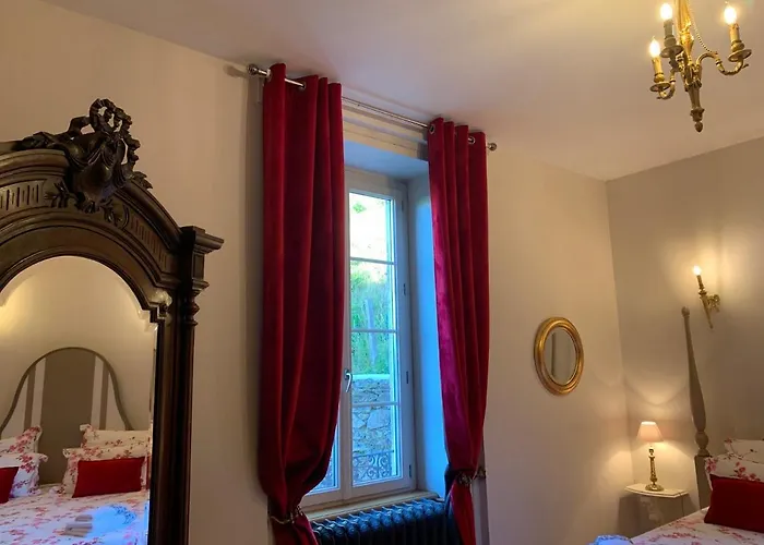 Pensión Au Fil Du Temps